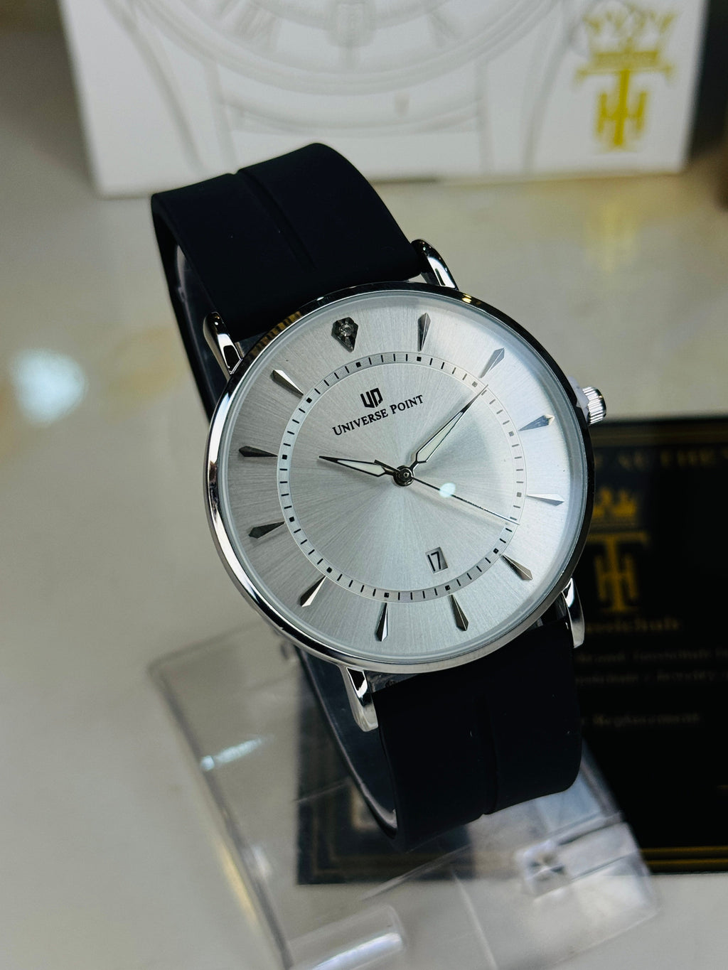 Black White Slim Balloon Universe Point Watch