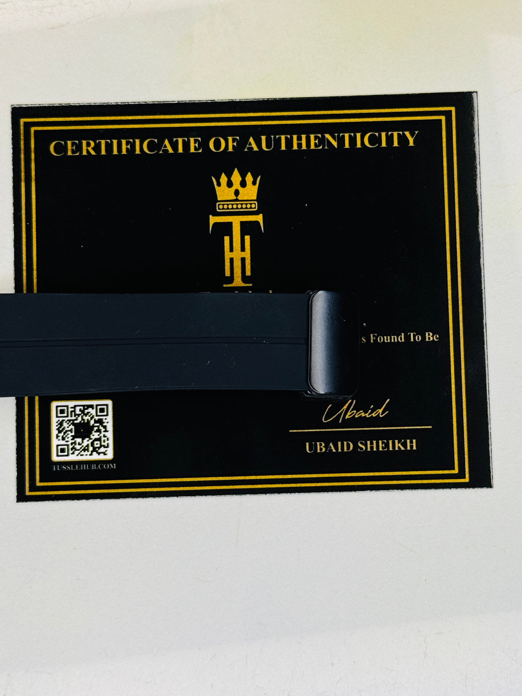 Black White Slim Balloon Universe Point Watch