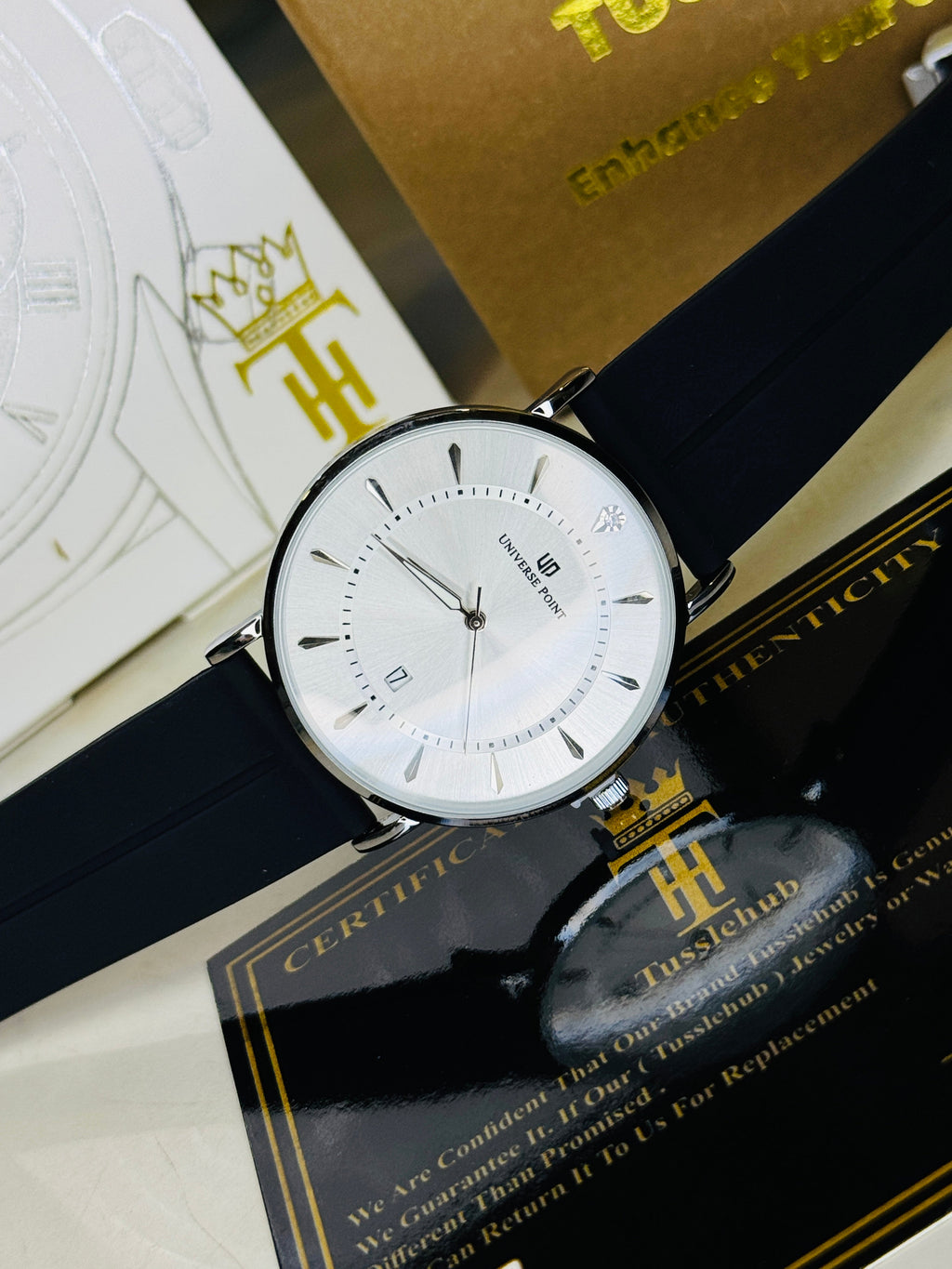 Black White Slim Balloon Universe Point Watch